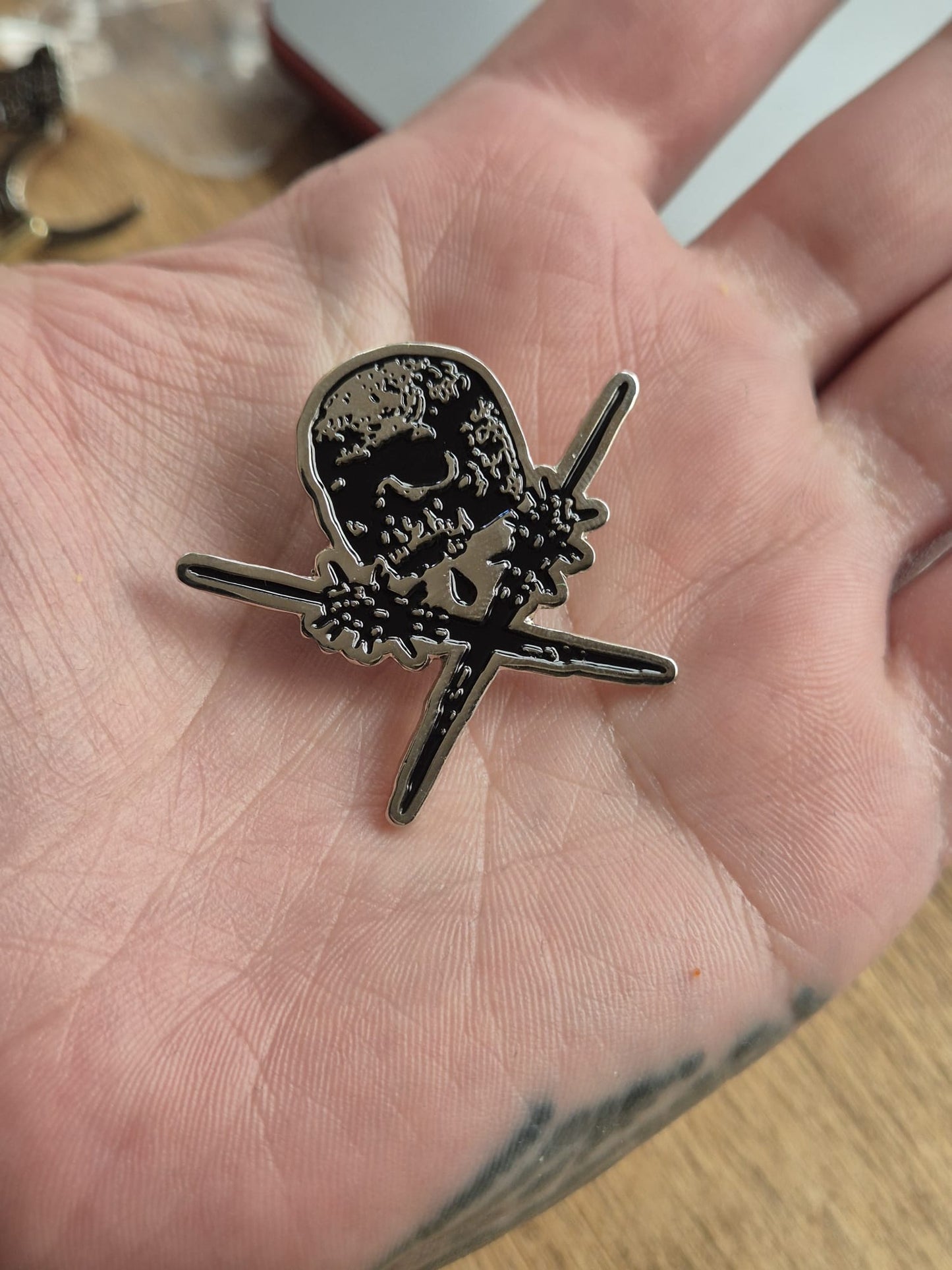 Trinity - pin